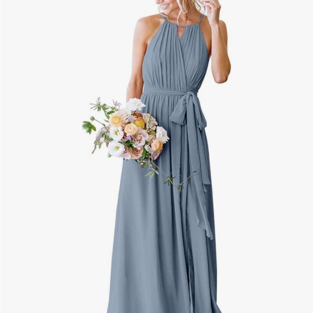 Women's Halter Pleated Chiffon Long Bridesmaid Dresses with Pockets Formal Dress